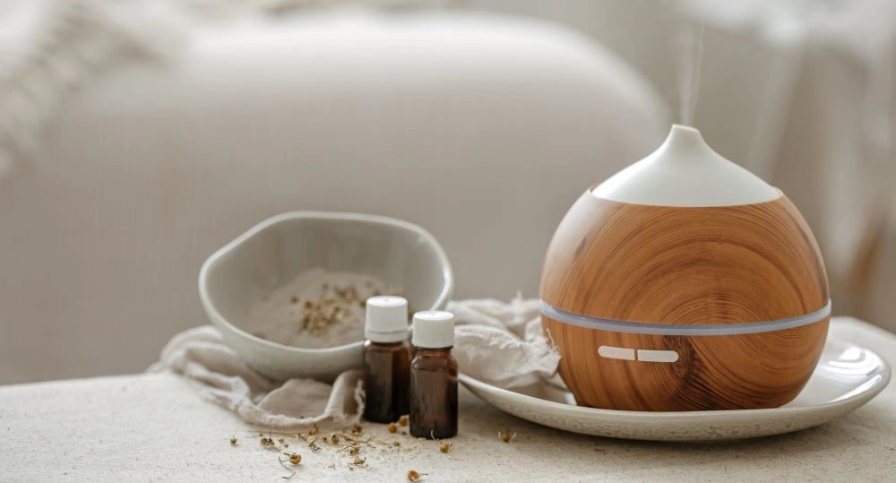 Essential Oils & Diffuser